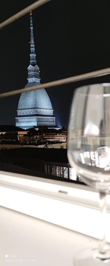 La Finestra Sulla Mole Apartment Turin Bagian luar foto